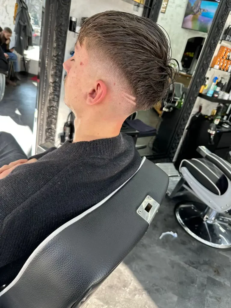 Moderner Fade mit feinem Liniendetail